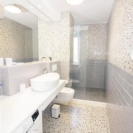Sea La Vie Centre Сплит
